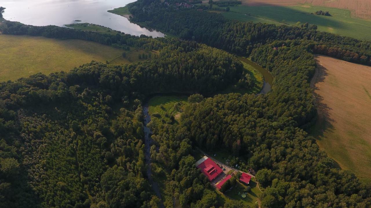 Osrodek Lesny Rajsko W Zapuscie Zapusta